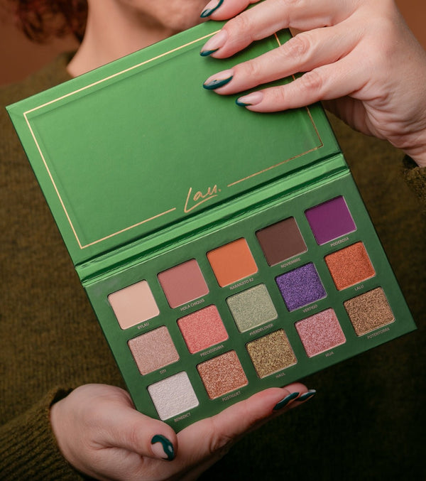 Eyeshadow Palette Lau x Bylaumk - CorazonaBeauty