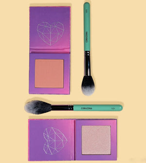 Highlighter & Blush Brush #101 - CorazonaBeauty